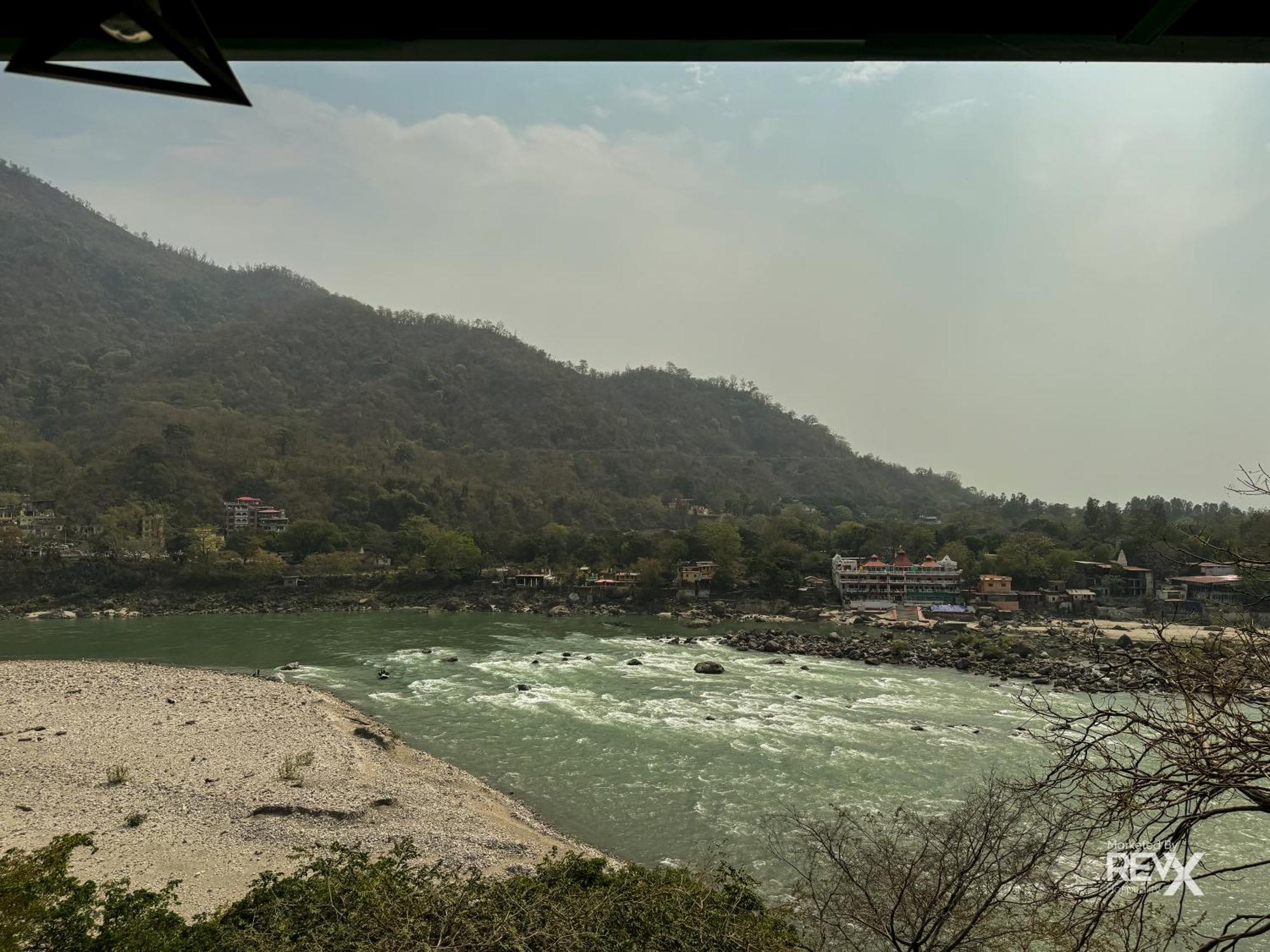 The Leisure Cave On The Ganges Hotel Rishīkesh Eksteriør billede
