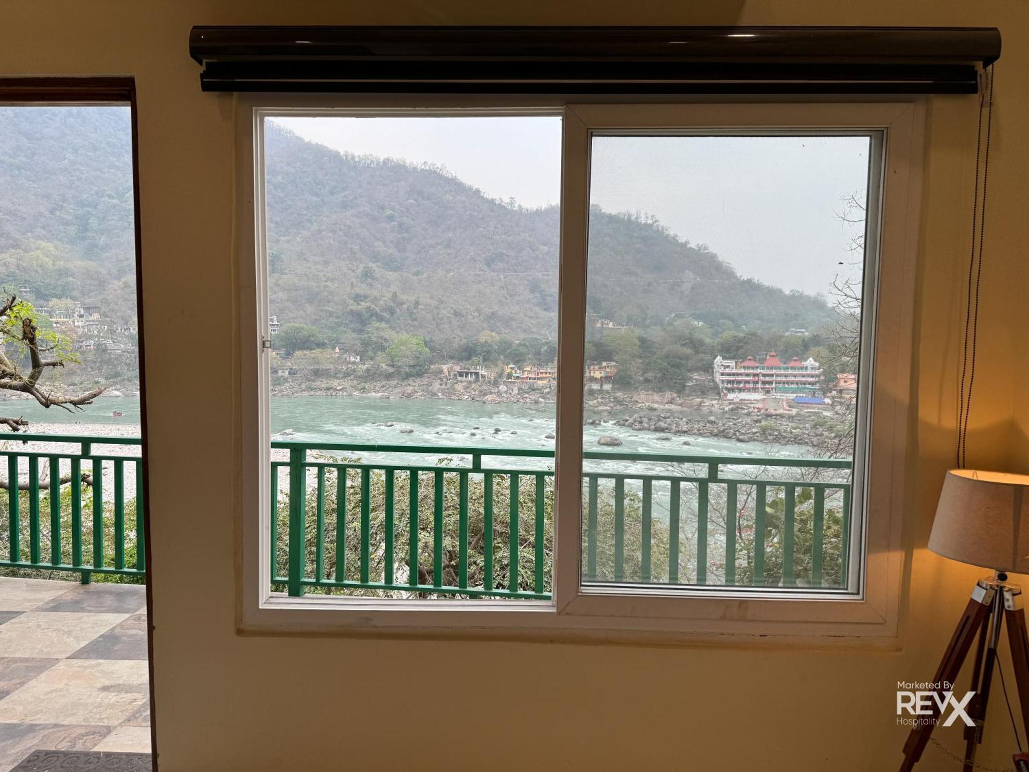 The Leisure Cave On The Ganges Hotel Rishīkesh Eksteriør billede