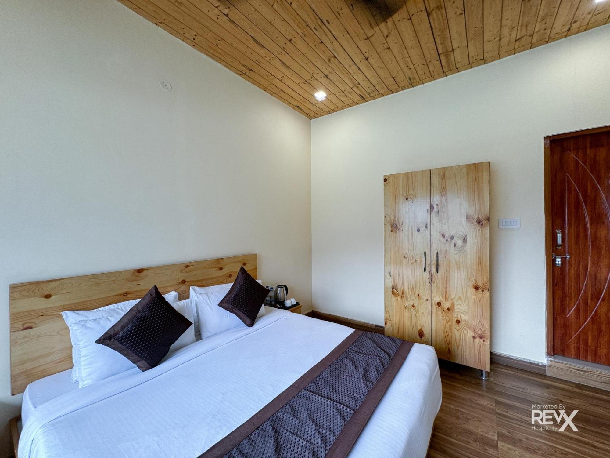 The Leisure Cave On The Ganges Hotel Rishīkesh Eksteriør billede