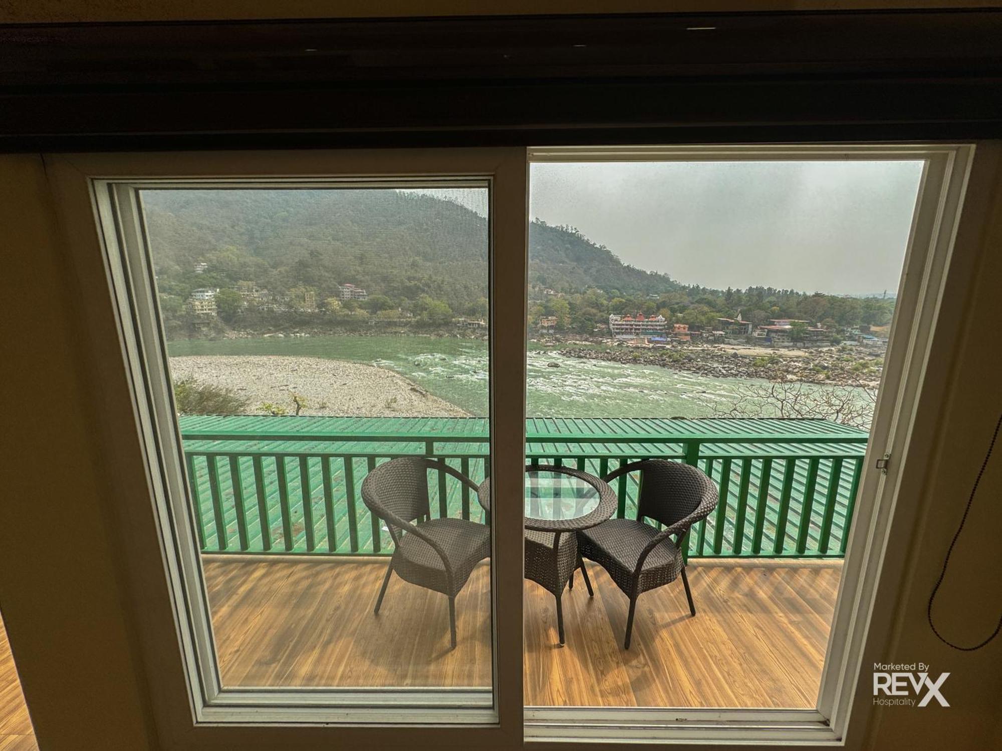 The Leisure Cave On The Ganges Hotel Rishīkesh Eksteriør billede