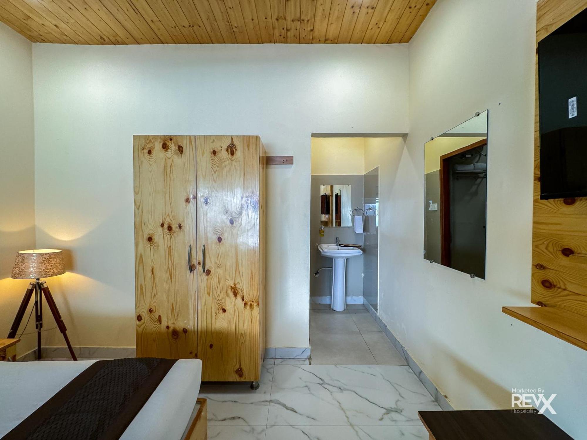 The Leisure Cave On The Ganges Hotel Rishīkesh Eksteriør billede